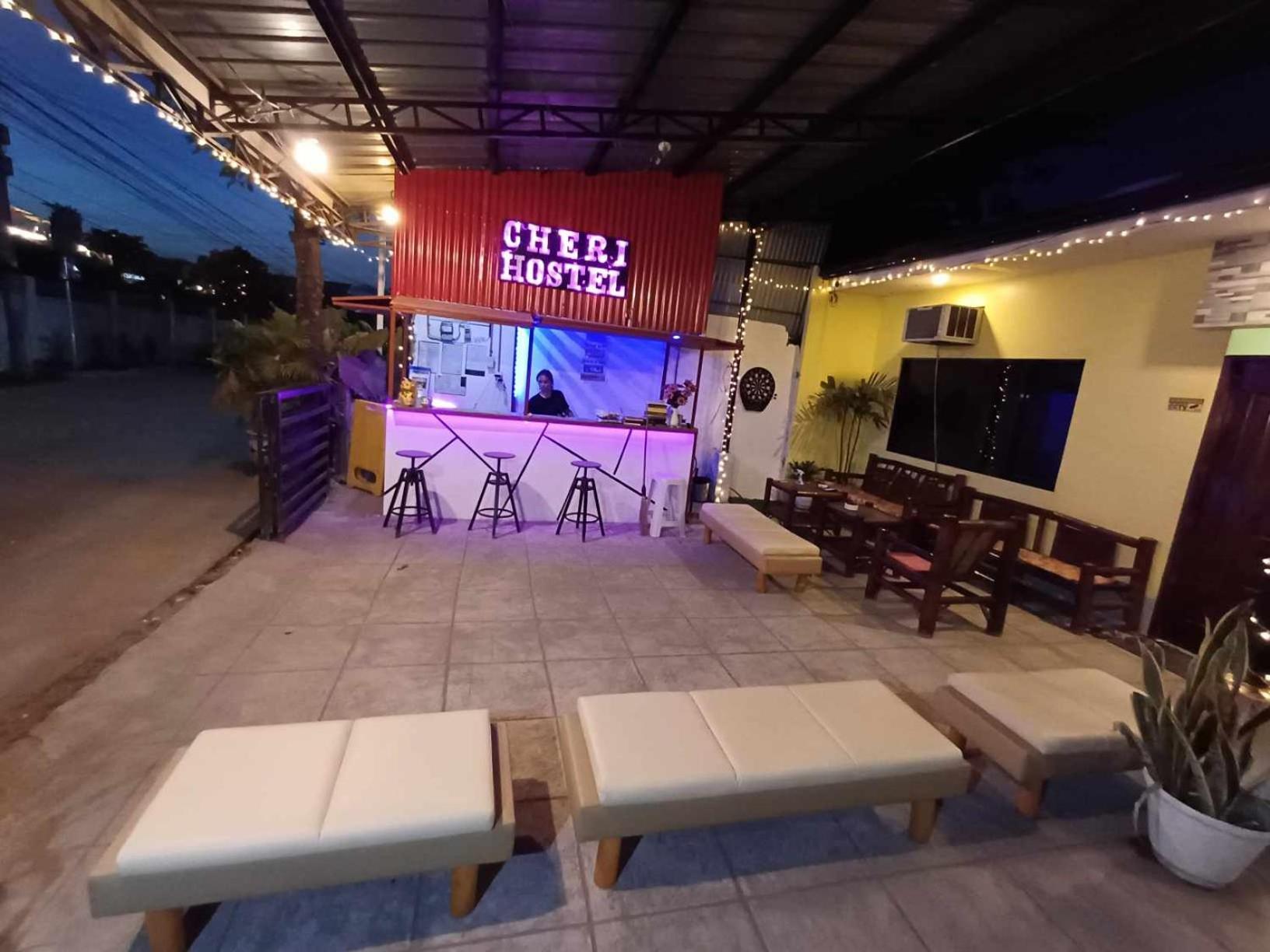 Cheri Backpackers Hostel Moalboal Exterior foto